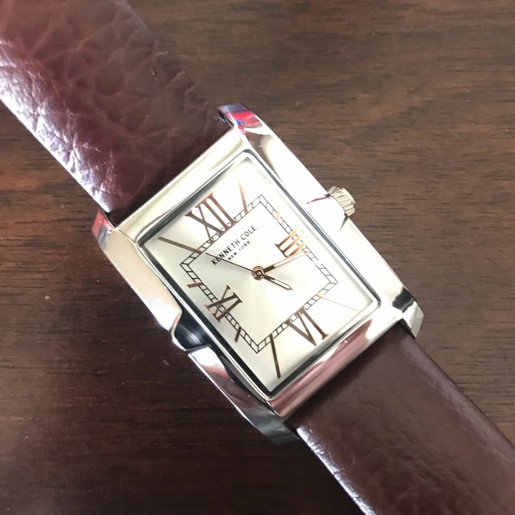 Leather Kenneth Cole Watch - Picture 3 of 6